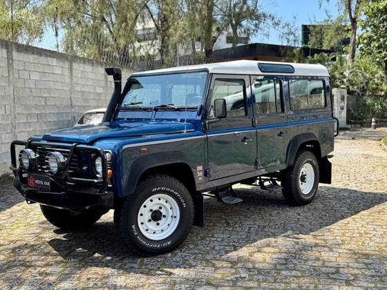 LAND ROVER DEFENDER 2.5 CSW 110 4X4 TURBO DIESEL 4P MANUAL